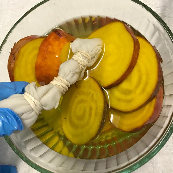 Check the progress of the fresh yellow beet dye. Check the progress of the fresh yellow beet dye.