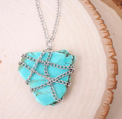 DIY Chain Wrapped Stone Necklace