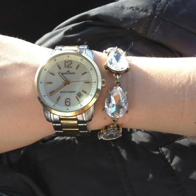 Easiest 3-Minute DIY Bracelet