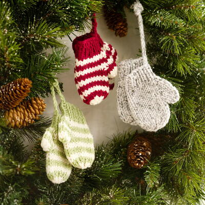 Knitted Mitten Ornaments Pattern