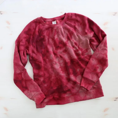 Easy Bleach Tie Dye Sweatshirt